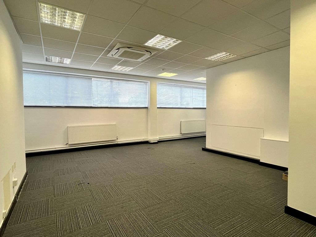 Property photo 2 of 6 Office.Jpg