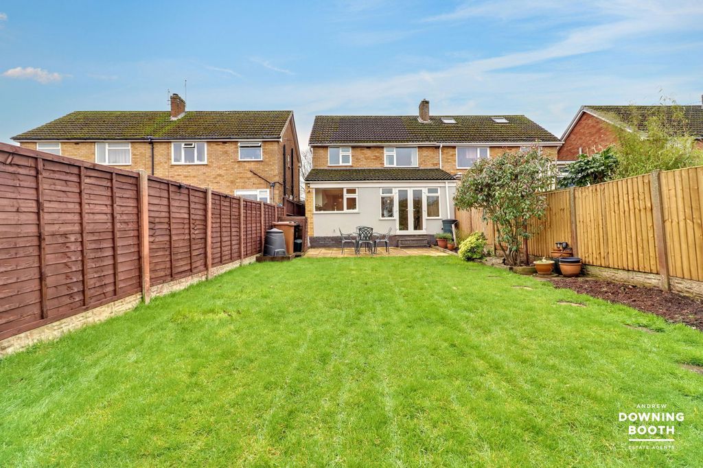 Property photo 2 of 24