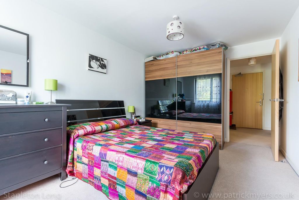 Property photo 3 of 10 Flat 11, 82 Elder Road-2.Jpg