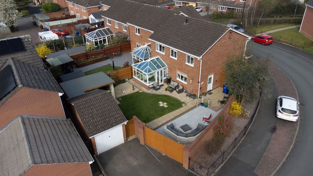 Property photo 1 of 56