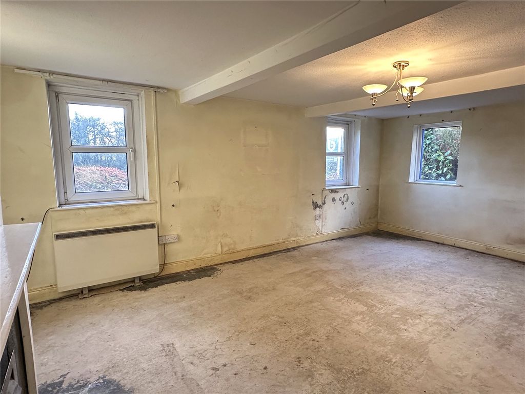 Property photo 3 of 24 Picture No. 35