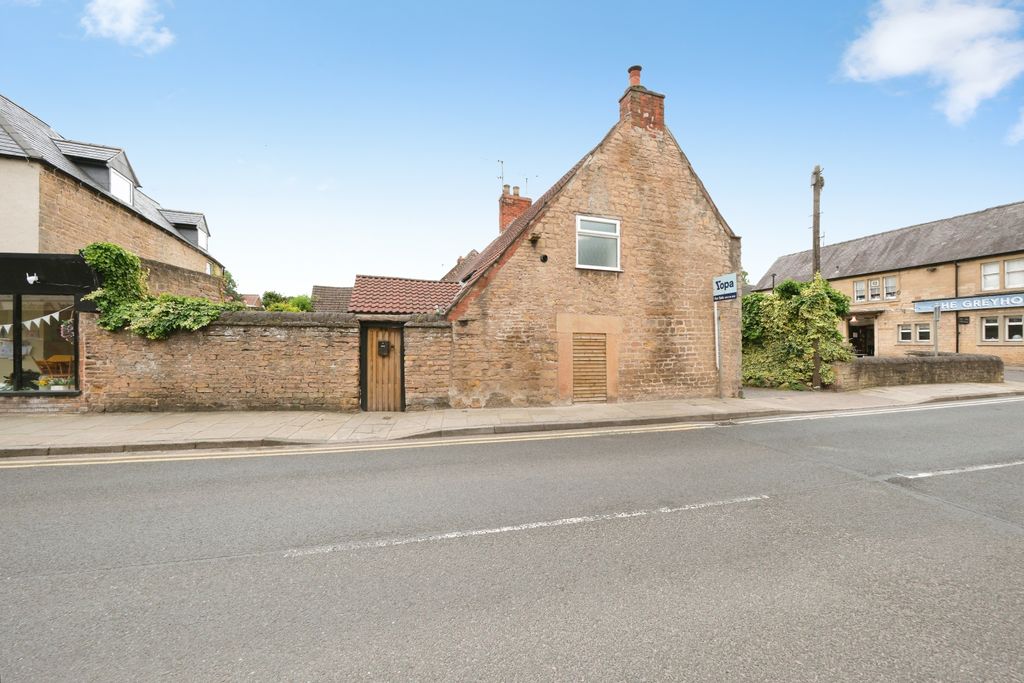 Property photo 1 of 20 Img_7108