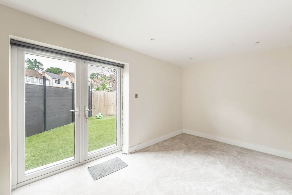 Additional image 18 of 5 bed detached house for saleLittle Potters, Bushey WD23