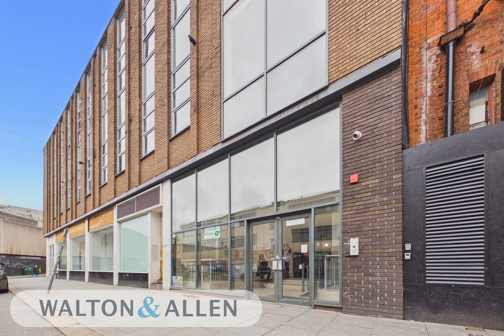 Property photo 1 of 9 (Main)