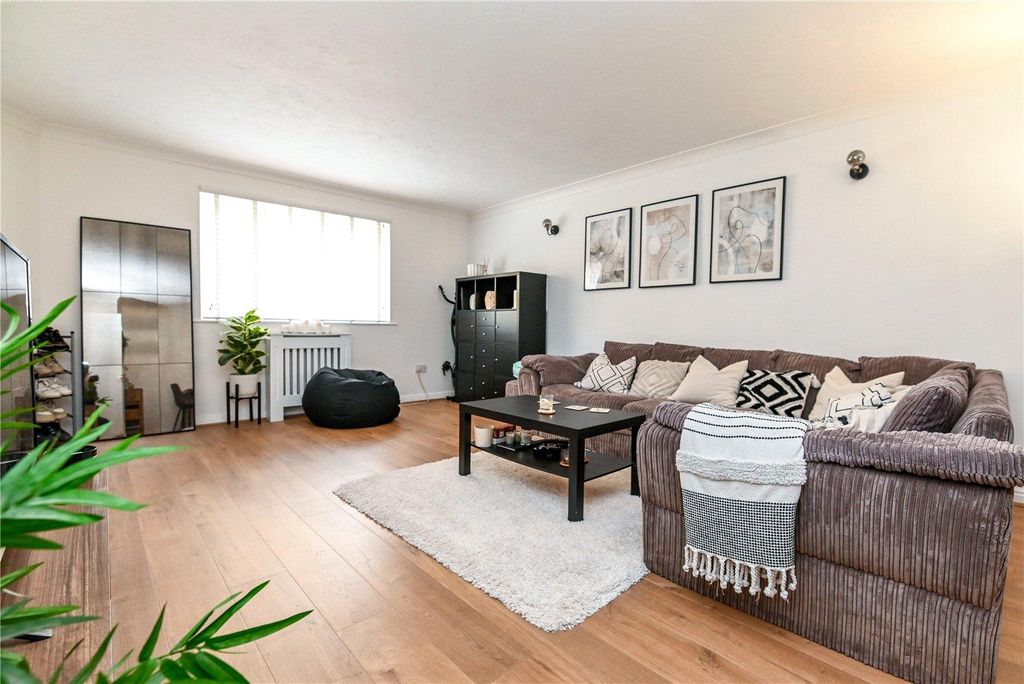 Property photo 1 of 15 Picture No. 04