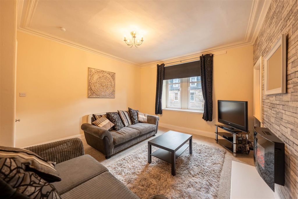 Property photo 3 of 20 Dsc08787-Hdr.Jpg