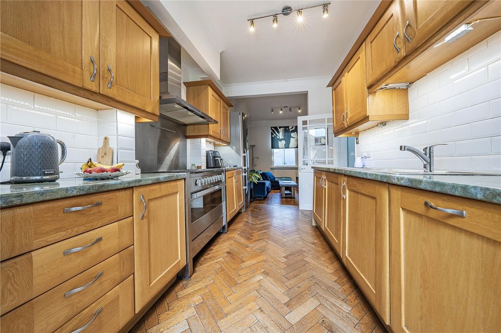 Property photo 3 of 21 Picture No. 21