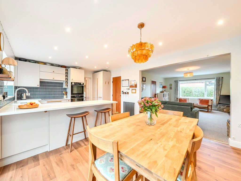 Property photo 3 of 21 Picture No. 13