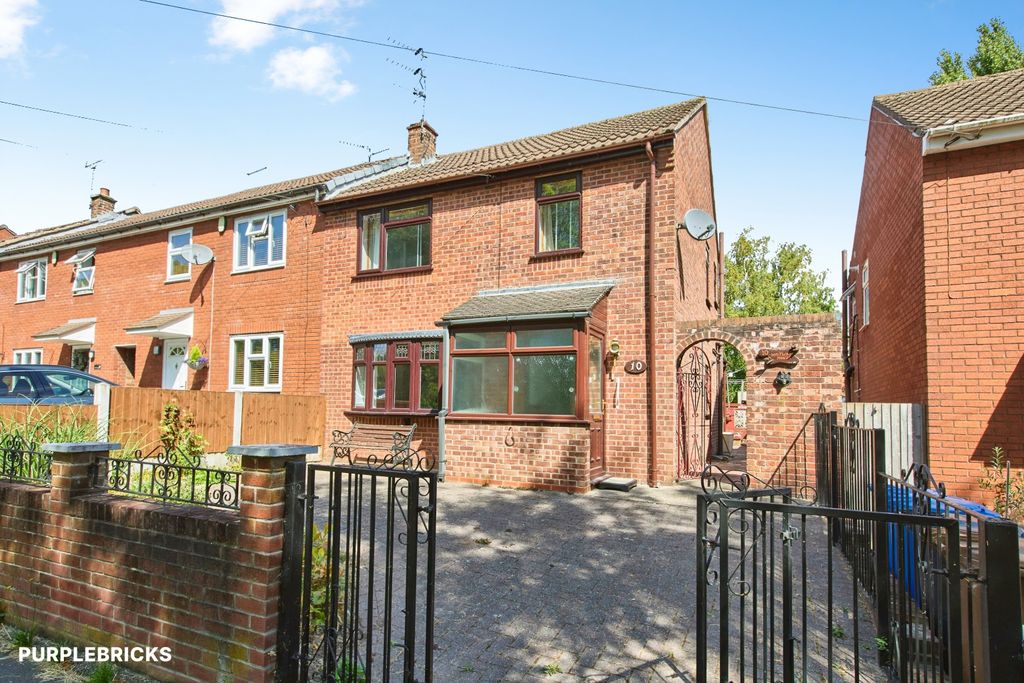 Property photo 1 of 25