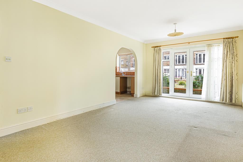 Property photo 3 of 12 Reception