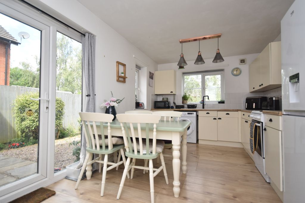 Property photo 3 of 14 Kitchen/Diner