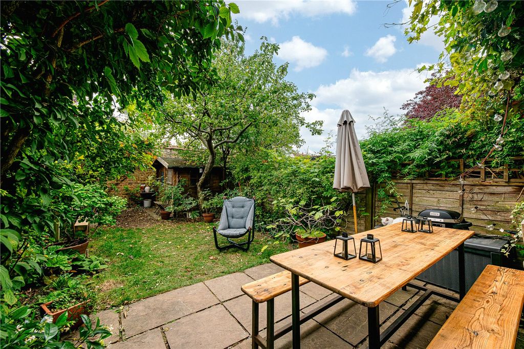 Property photo 2 of 20 Picture No. 56