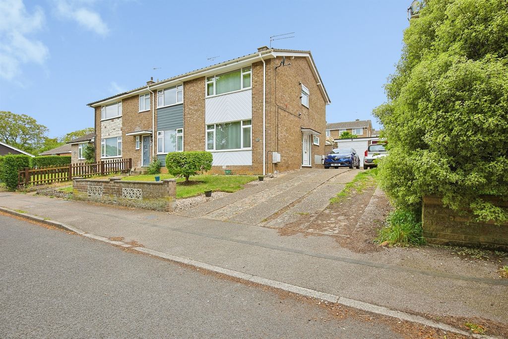 Property photo 1 of 13