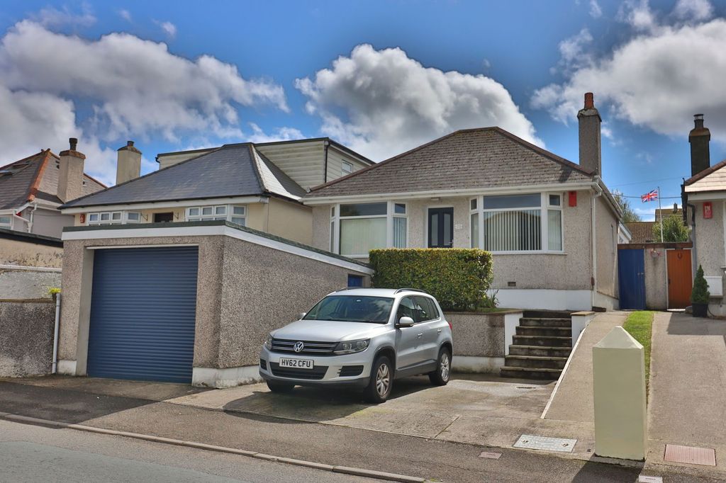 Property photo 1 of 20