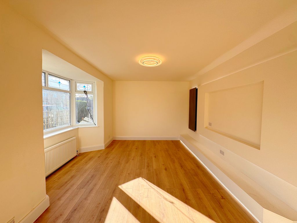 Property photo 2 of 15 Photo #2