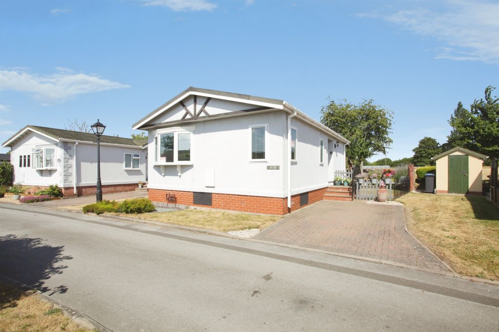Property photo 1 of 22