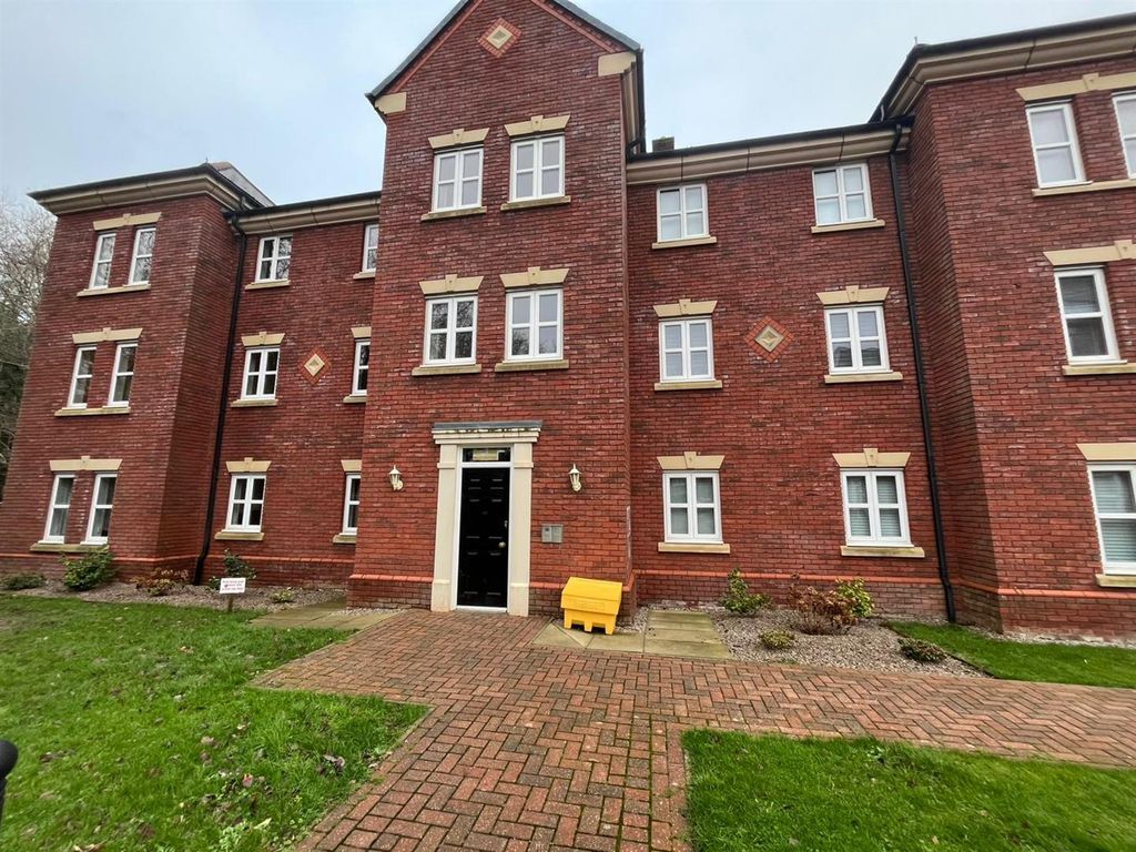 Property photo 2 of 6 4794F0d0-2E42-4434-9A8A-F73d65A7Fbf9.Jpg