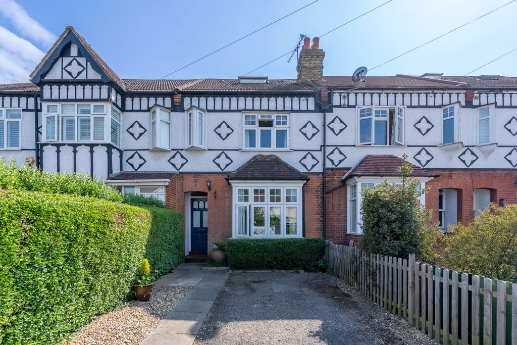 Property photo 1 of 12