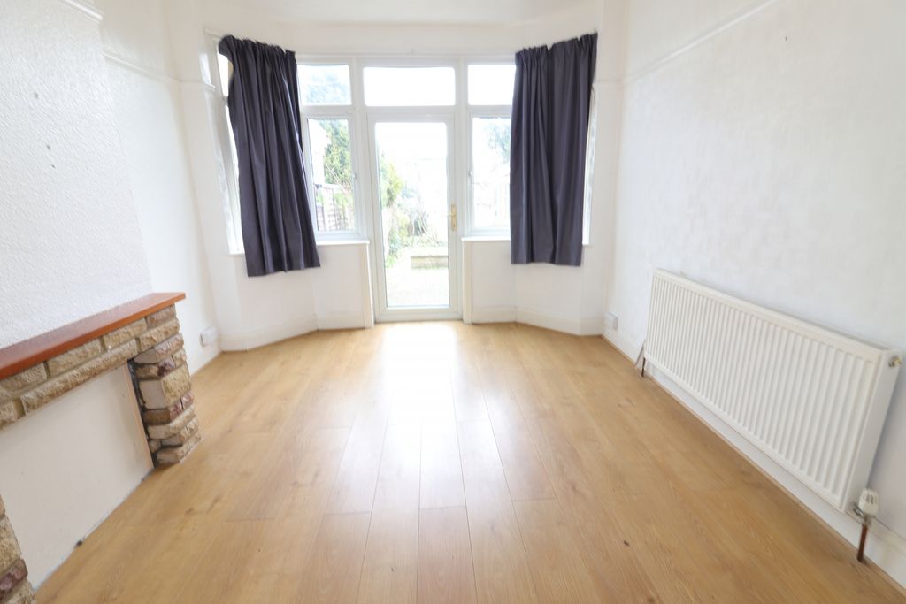 Property photo 2 of 10 Gallery