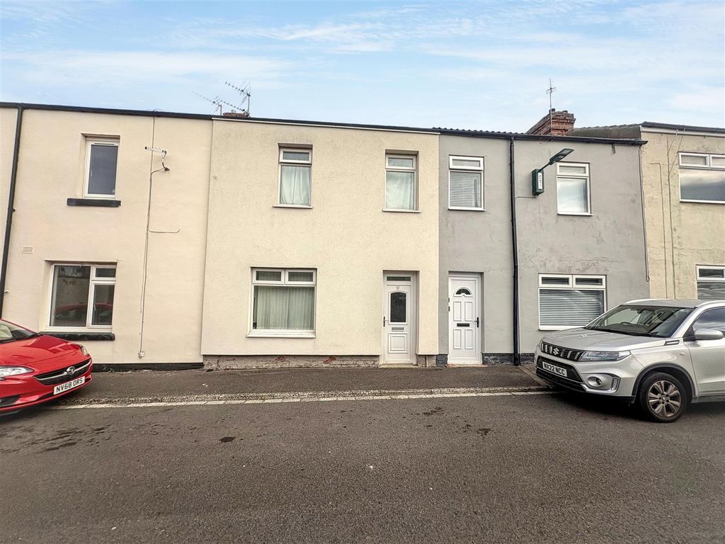 Property photo 1 of 5
