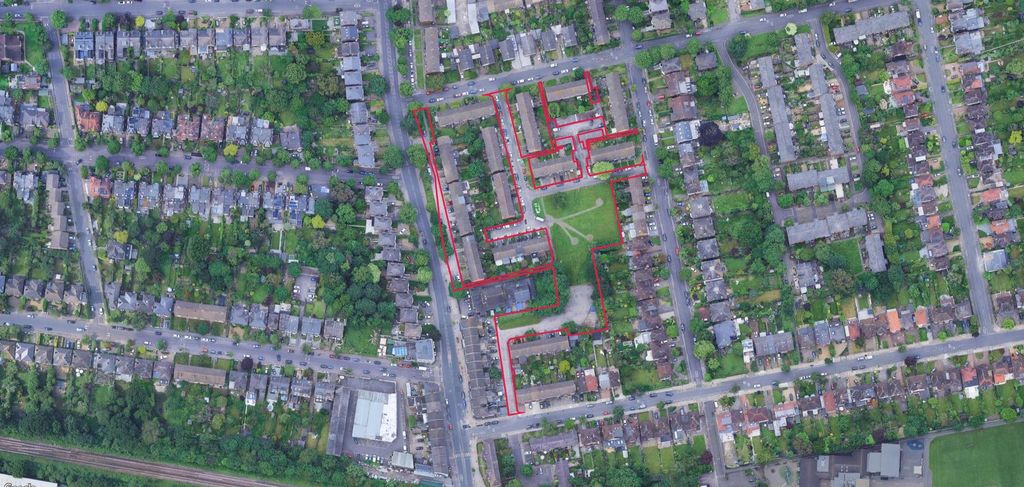 Property photo 1 of 15 4219840