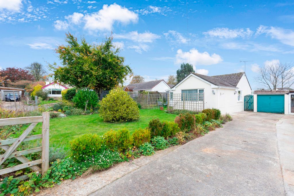 Property photo 1 of 8