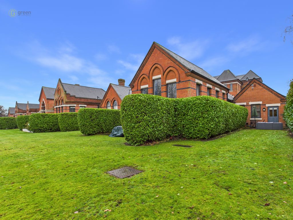 Property photo 1 of 38 Cam05459G0Pr0097Still021