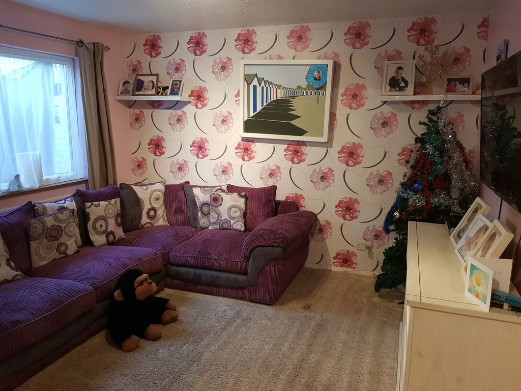 Property photo 3 of 7