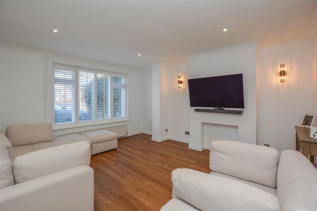 Property photo 2 of 15 Dsc_0699.Jpg