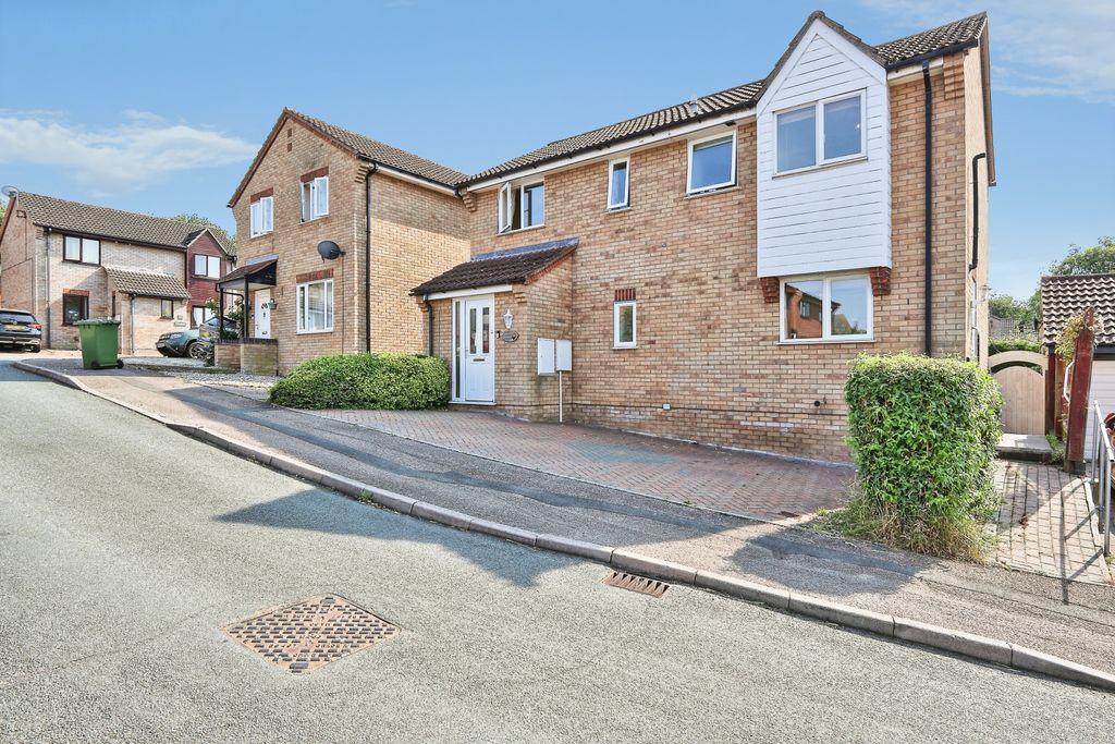 Property photo 1 of 38 F870635B-66