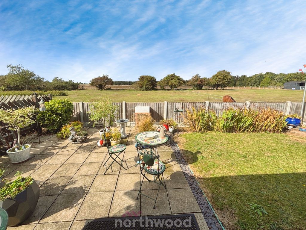 Property photo 1 of 31