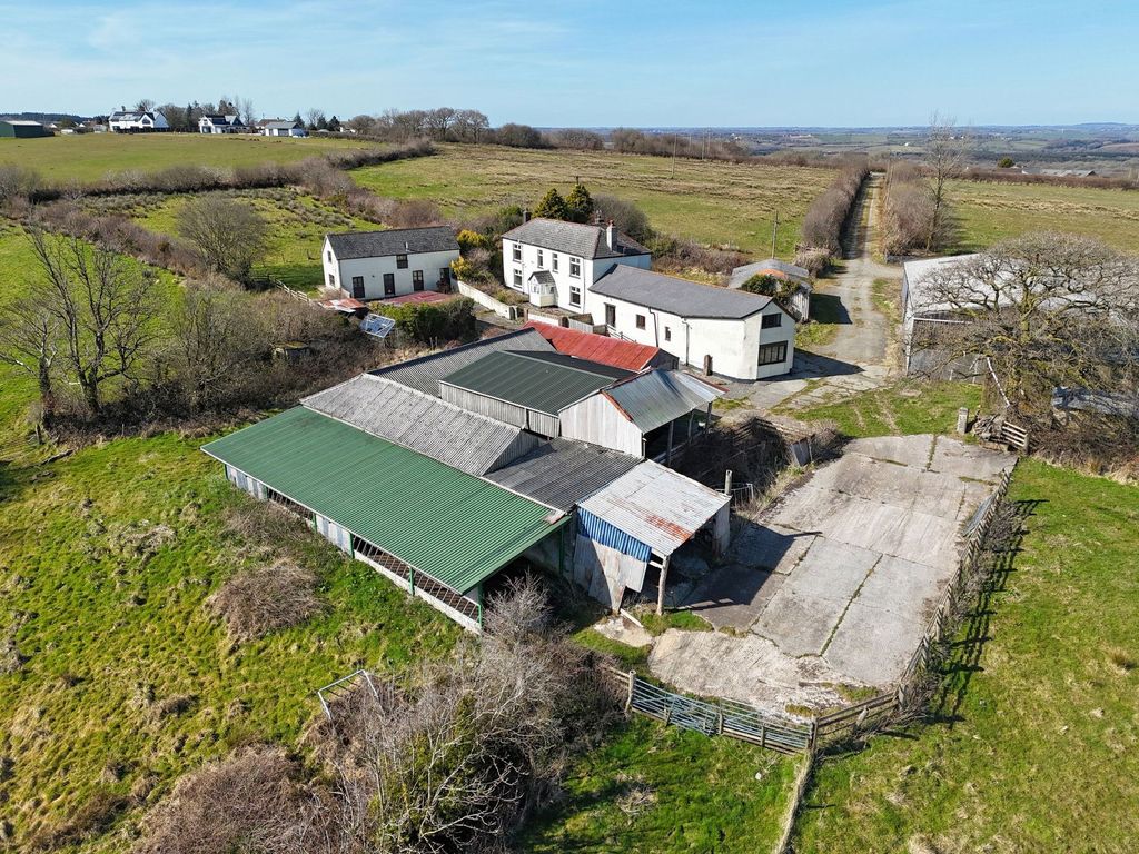 Property photo 1 of 30