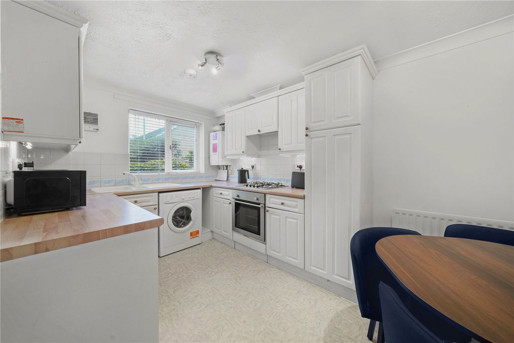 Property photo 3 of 14 Picture No. 09