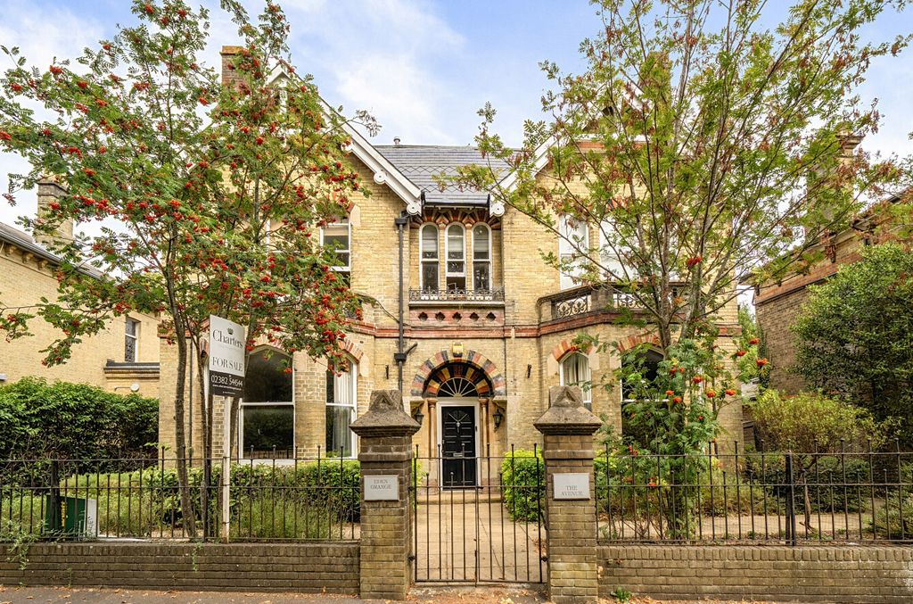 Property photo 1 of 12 1510401-6-6A846d4...
