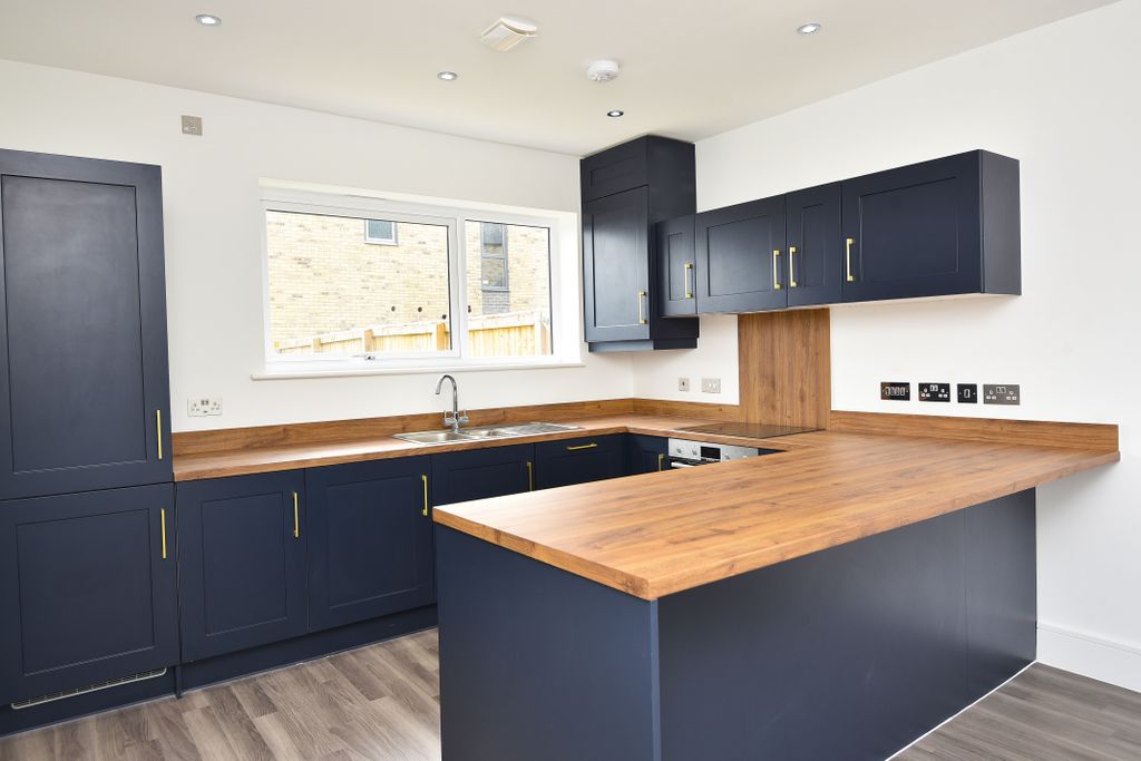 Property photo 2 of 18 Ajp_8573