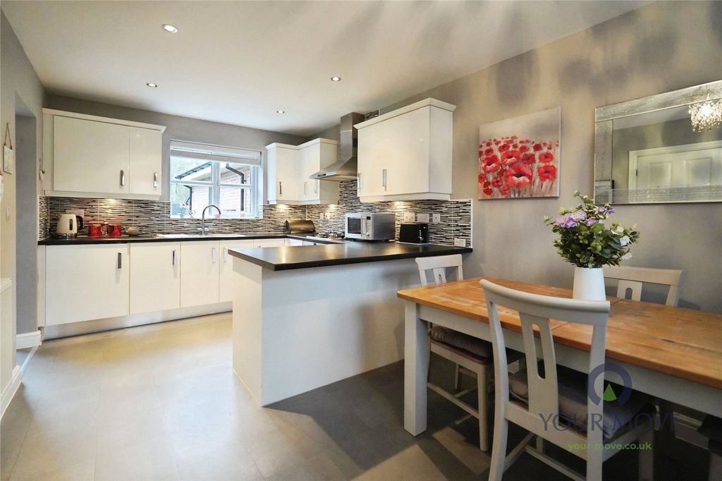 Property photo 3 of 17 Picture No. 43