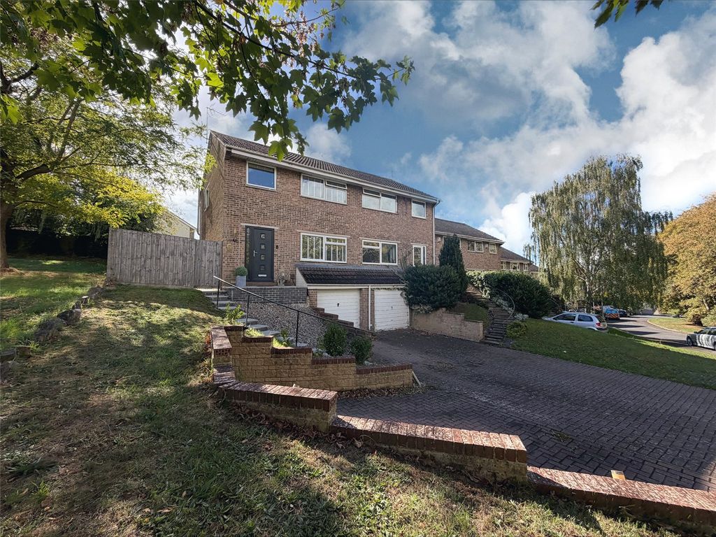 Property photo 1 of 26 Picture No. 31