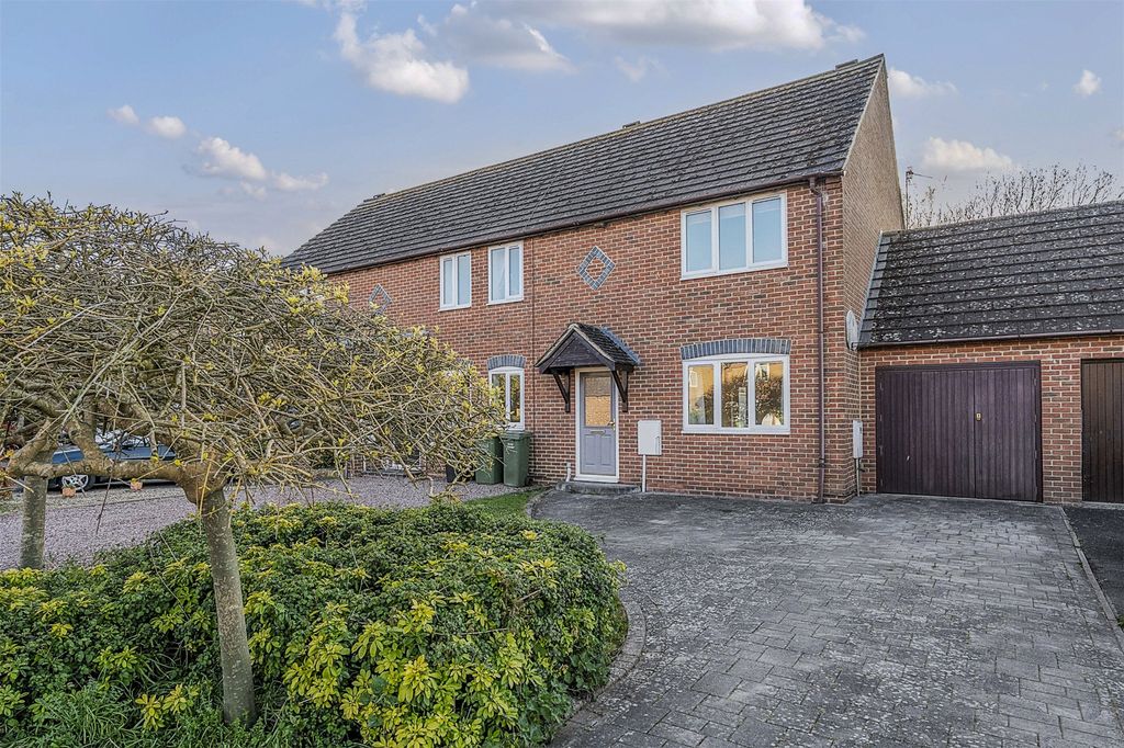 Property photo 1 of 10 Picture No. 19