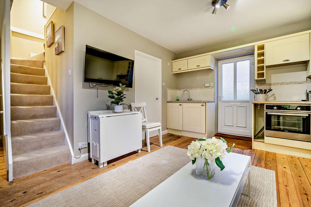 Additional image 16 of 6 bed detached house for saleThe Willows, Newton-By-The-Sea, Alnwick, Northumberland NE66