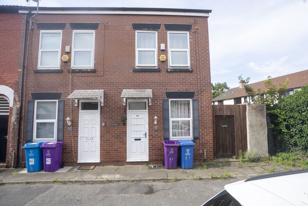 Property photo 1 of 31