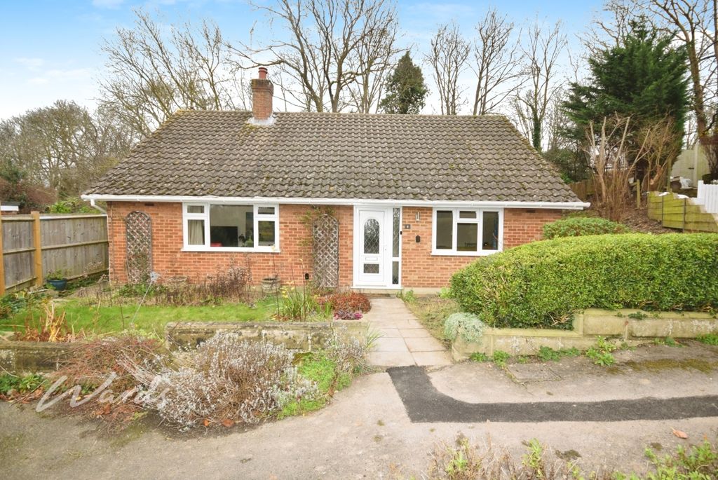 Property photo 1 of 19 A4910799-Front