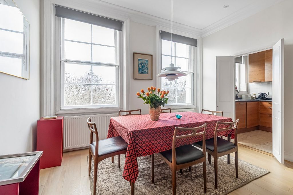 Property photo 2 of 13 Picture No. 15