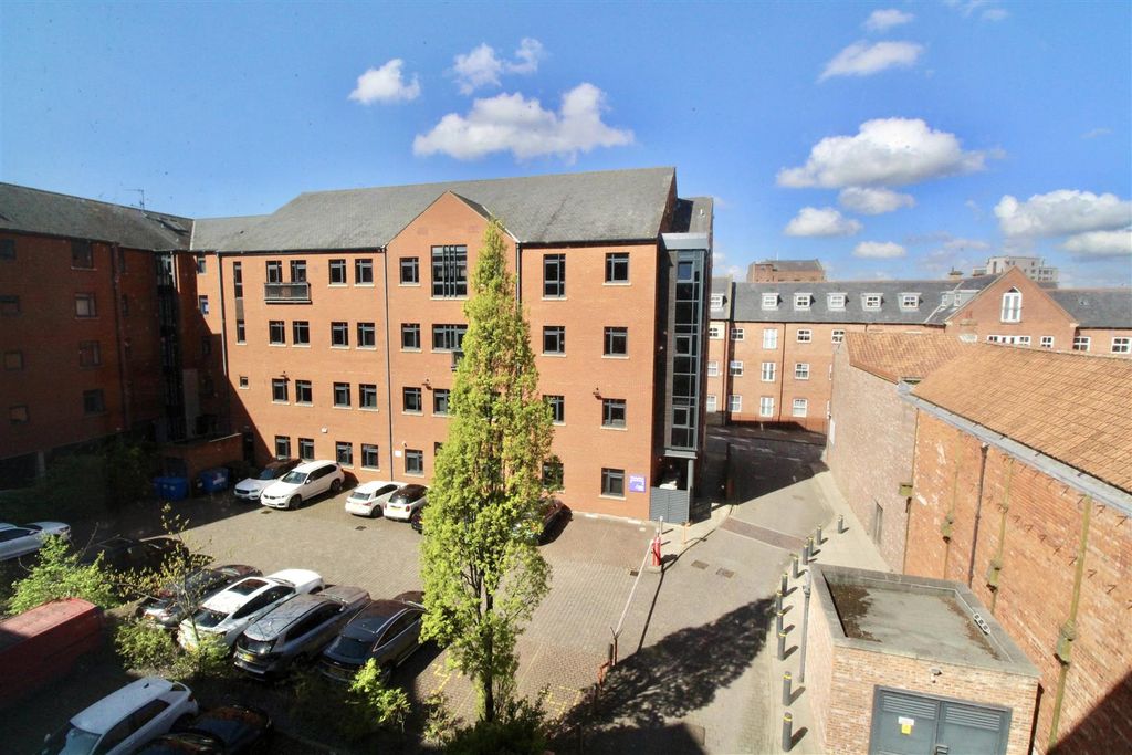 Property photo 1 of 8 Img_2379.Jpg