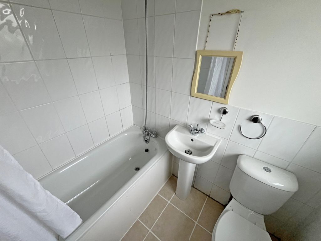 Property photo 3 of 3 Gallery