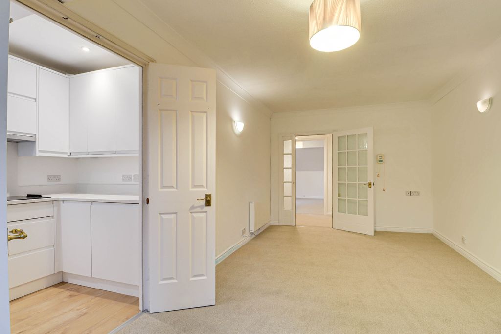 Property photo 3 of 12 Living Room