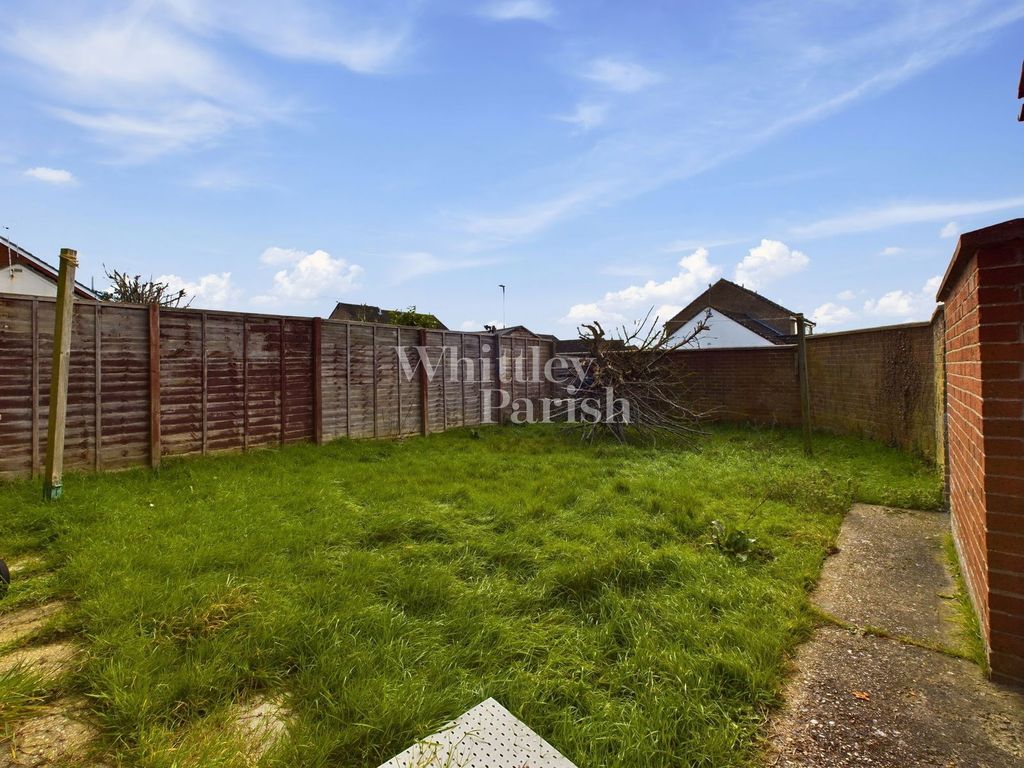 Property photo 2 of 13