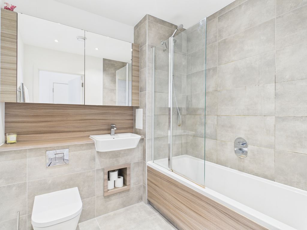 Property photo 3 of 9 Photo 3