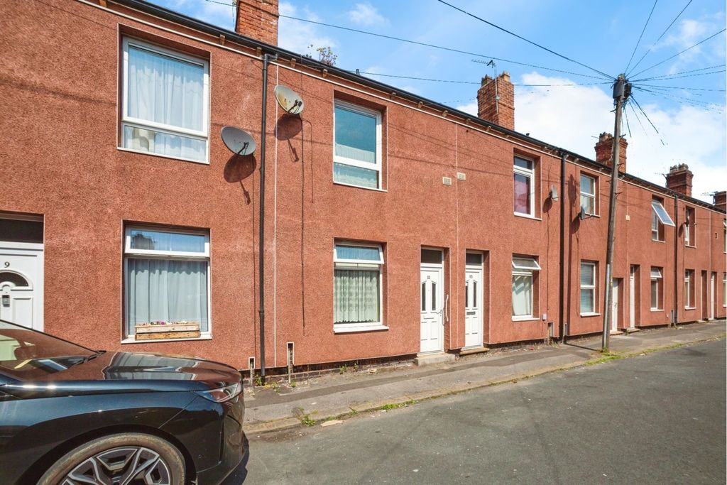 Property photo 1 of 15