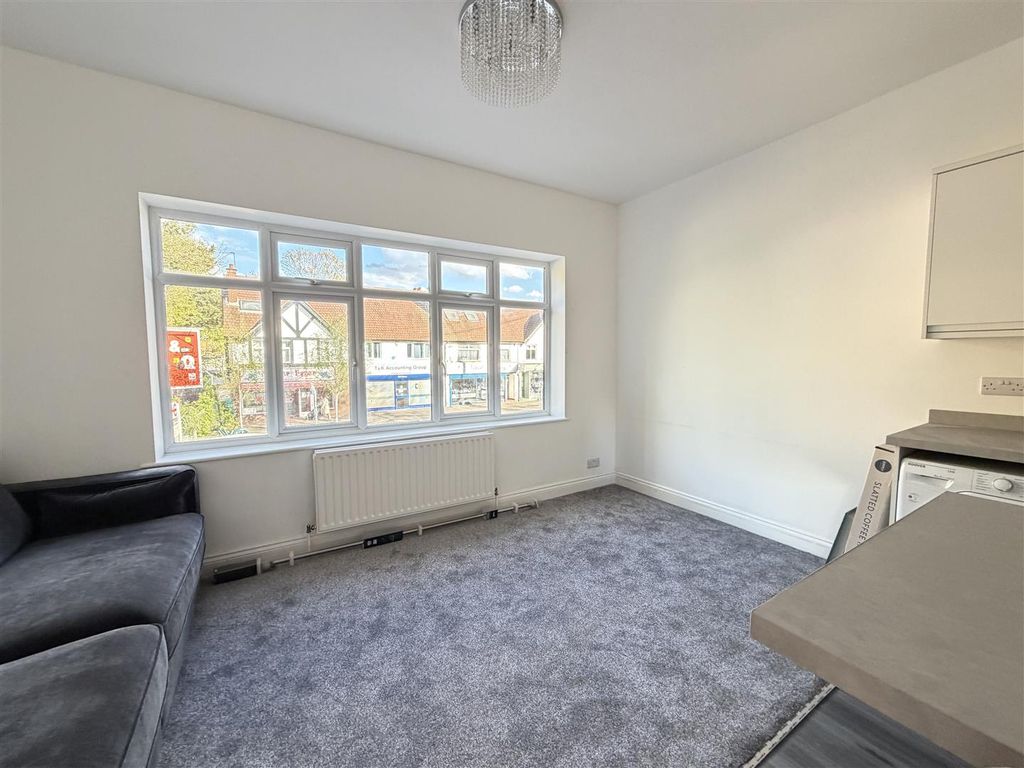 Property photo 3 of 14 Img_0352.Jpg