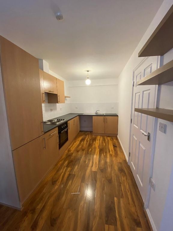 Property photo 3 of 11 2.Jpg